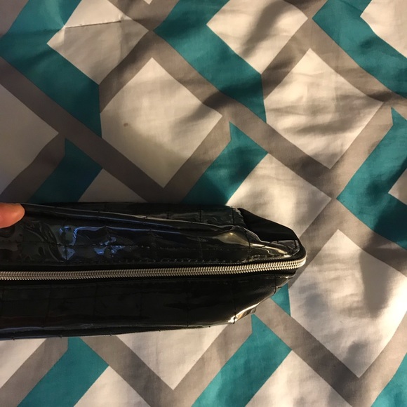 New Lancôme cosmetics bags. Looks like plastic - Picture 3 of 8